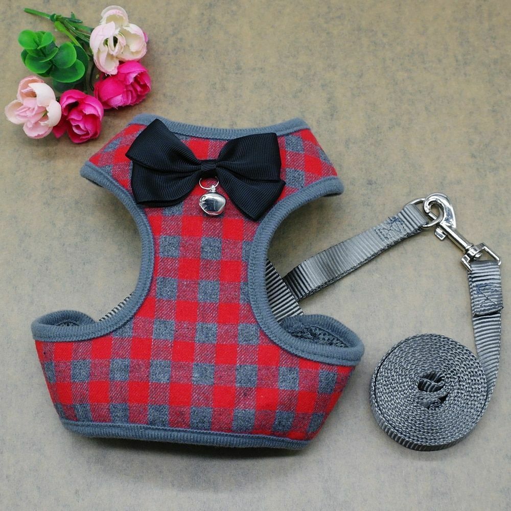TD Harness with Bow Tie Leash Set with Bell Apparel, Leash Collar, Harness & BackPack TD Harness with Bow Tie Leash Set with Bell - Image 4